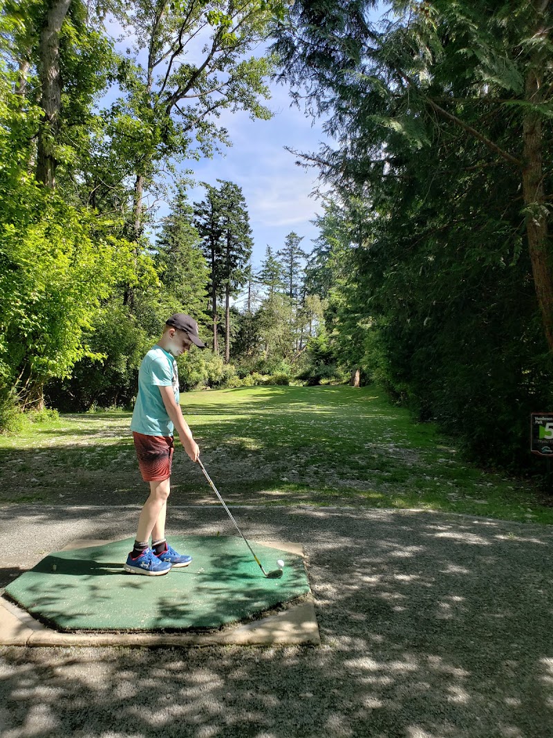 Photo of Henderson Par 3