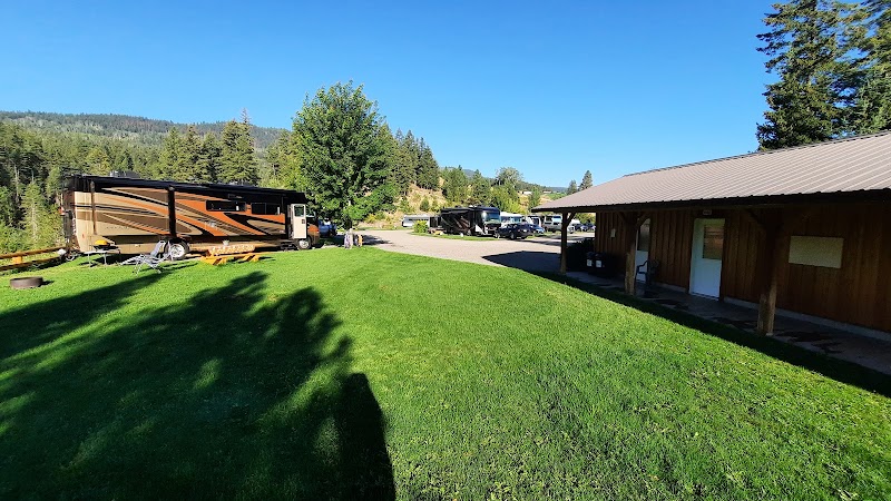 Photo of Chinook Cove Golf & RV