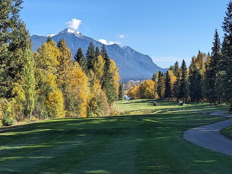 Photo of Golden Golf Club