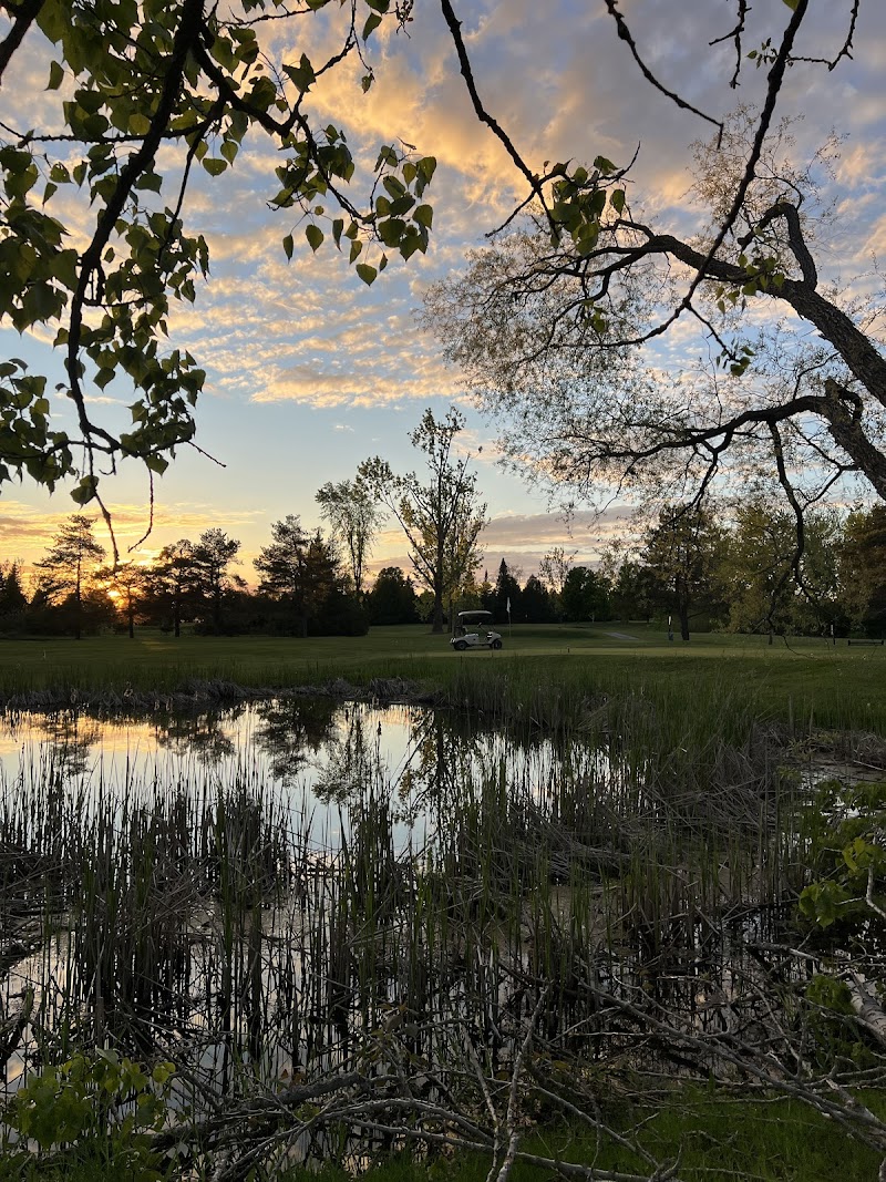 Photo of Crestwood Golf Club