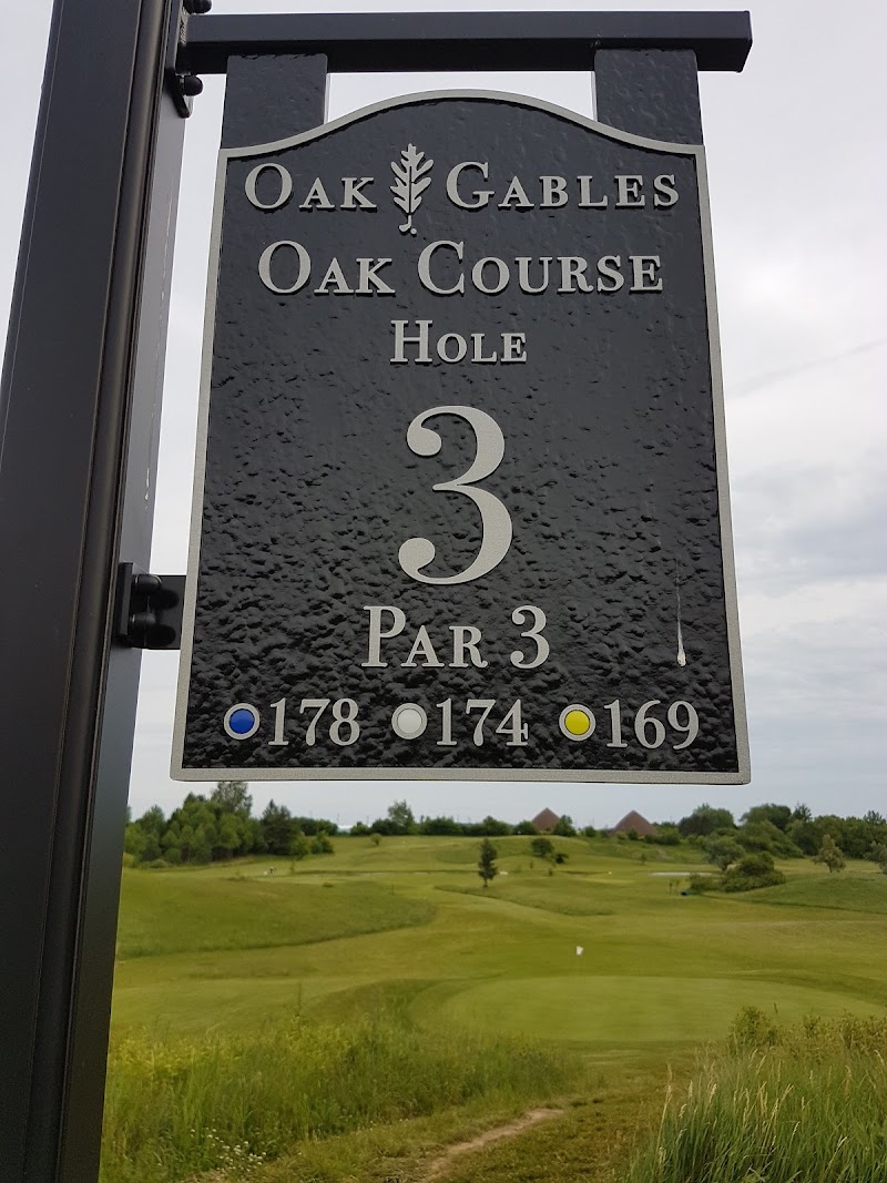 Photo of Oak Gables Golf Club