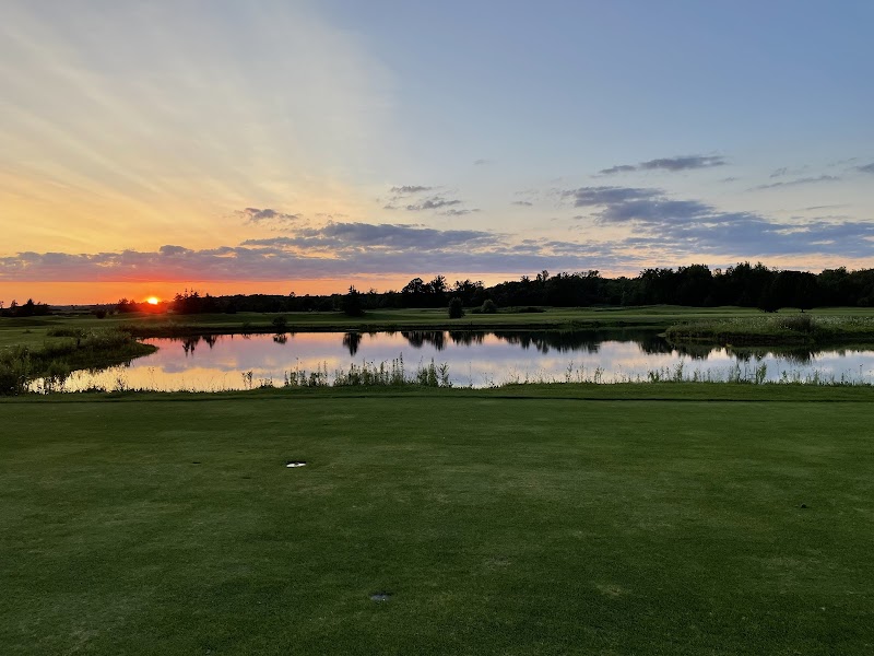 Photo of Cardinal Lakes Golf Club