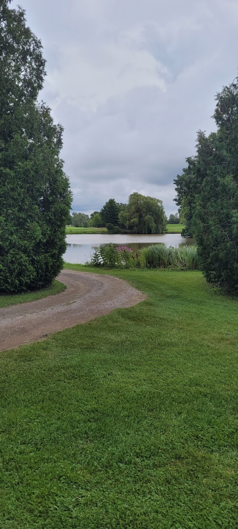 Photo of Rolling Meadows Golf & Country Club