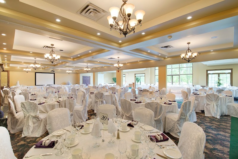 Photo of Silver Lakes Golf & Country Club