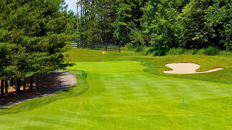 Photo of Legacy Pines Golf Club & Recreation Centre