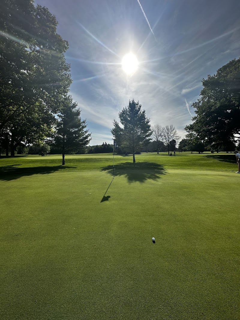 Photo of Southampton Golf & Country Club