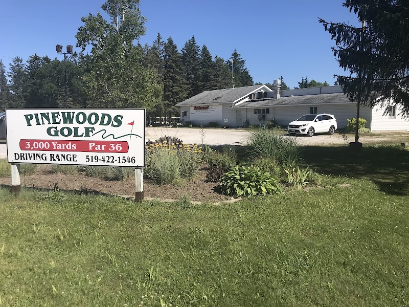 Photo of Pinewoods Golf at Sauble Beach