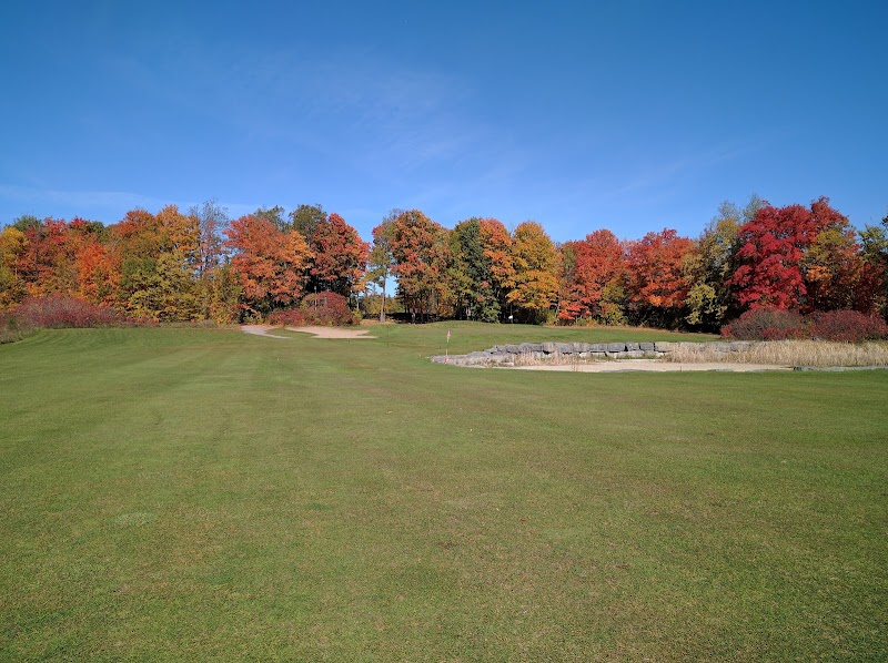 Les Vieux-Moulins Golf Club