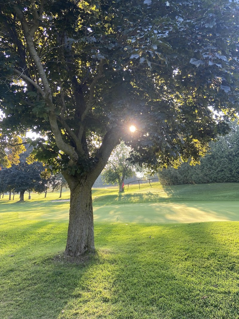 Photo of Markdale Golf and Curling Club