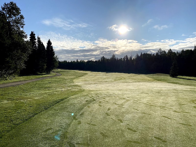 Spruce Needles Golf Club