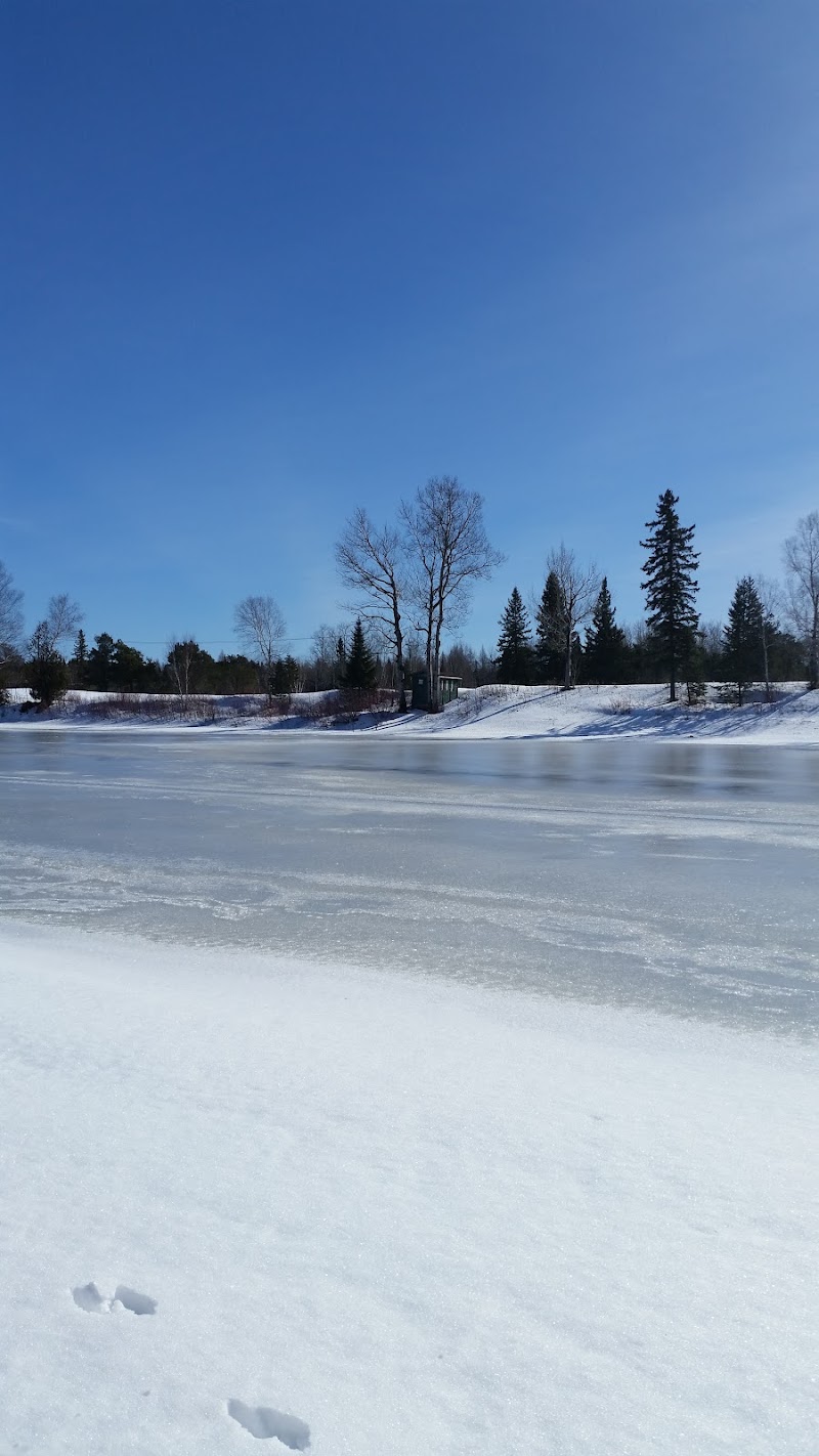 Photo of Spruce Needles Golf Club