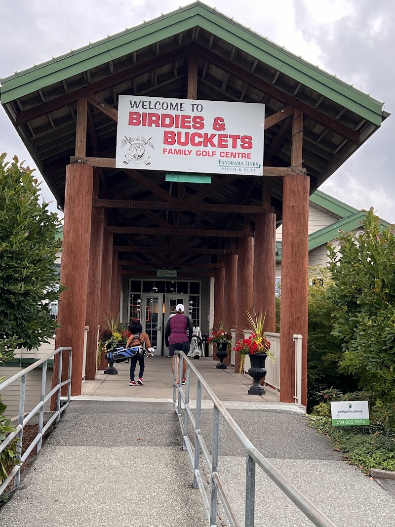 Photo of Birdies & Buckets Family Golf Centre