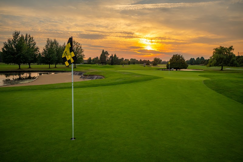 Photo of Mayfair Lakes Golf & Country Club