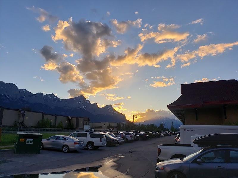Photo of Canmore Golf & Curling Club