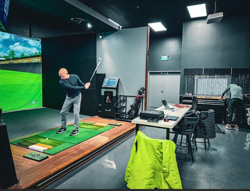 Photo of Mulligans Indoor Golf