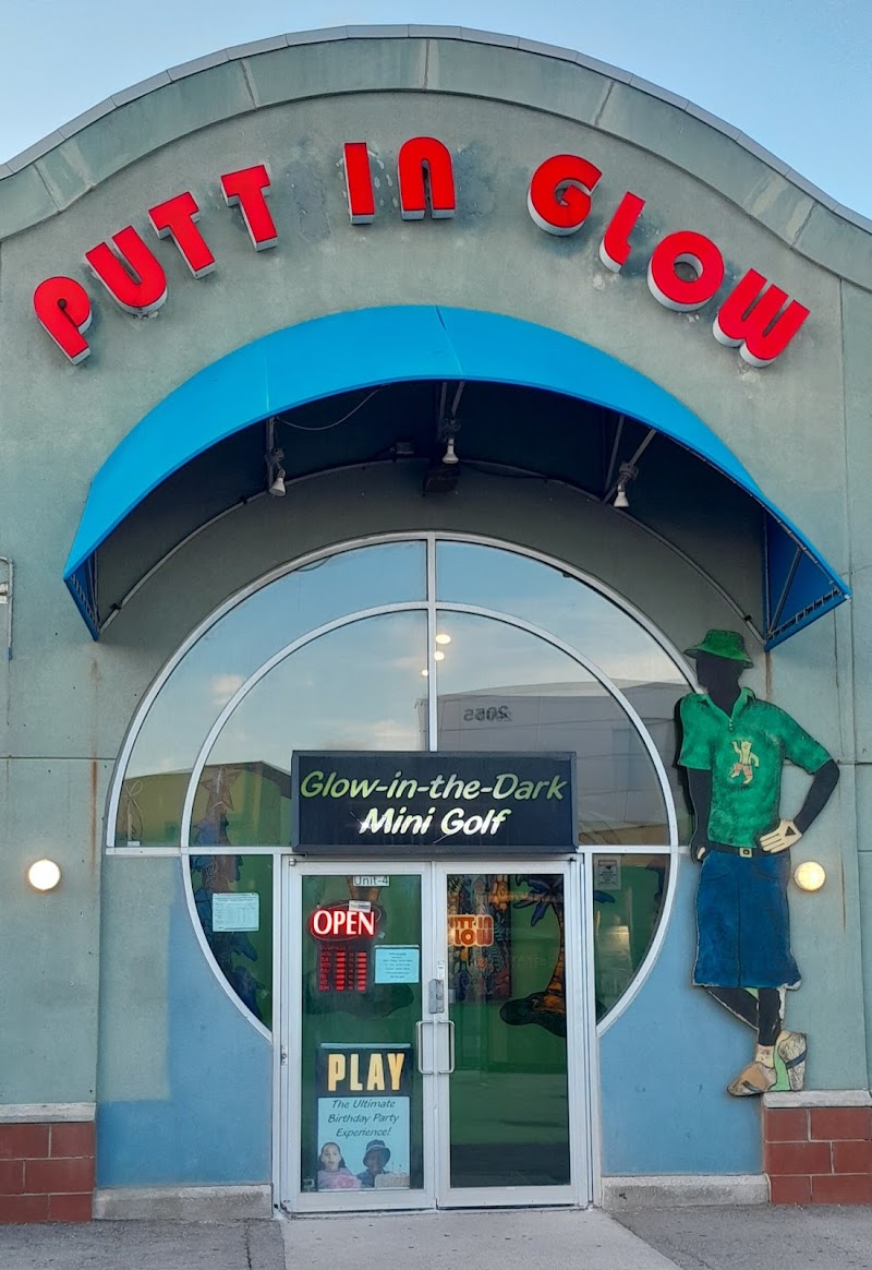 Photo of Putt In Glow