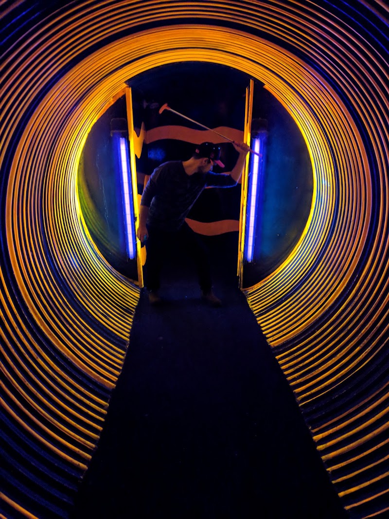 Photo of Putt In Glow