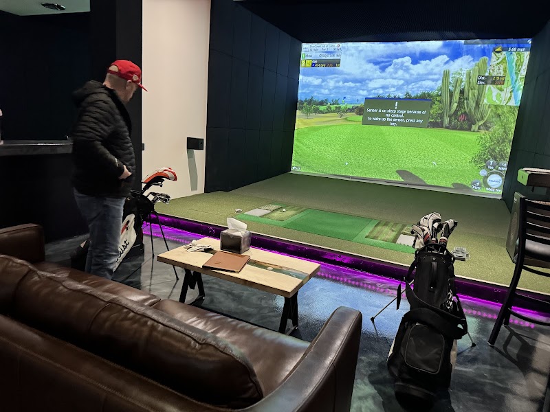 Photo of Albatross Indoor Golf Centre Stoney Creek