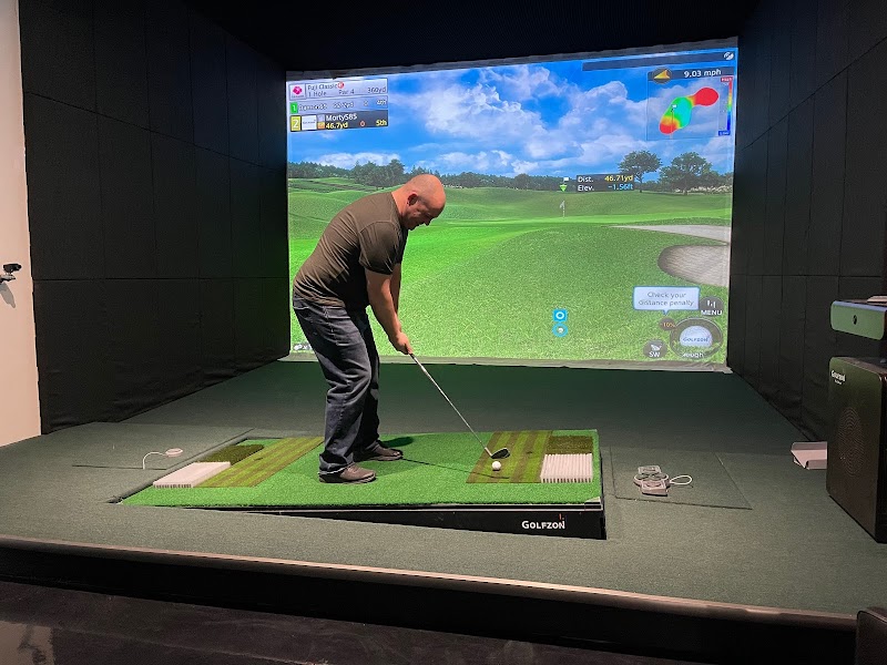 Photo of Albatross Indoor Golf Centre