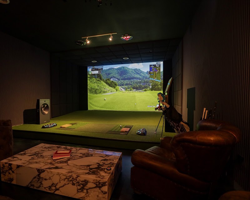 Photo of Axis Indoor Golf