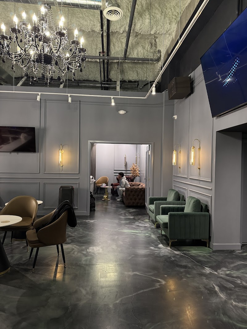 Photo of Axis Indoor Golf
