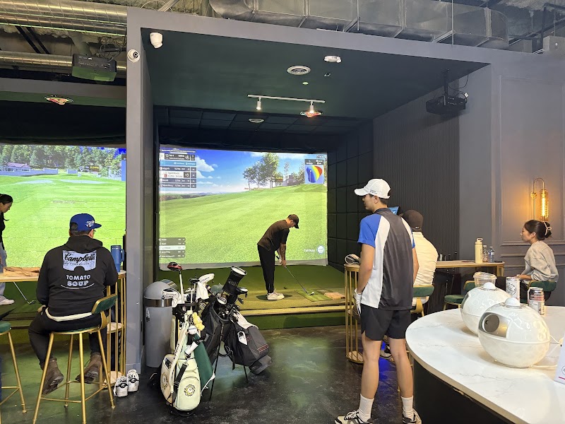 Photo of Axis Indoor Golf