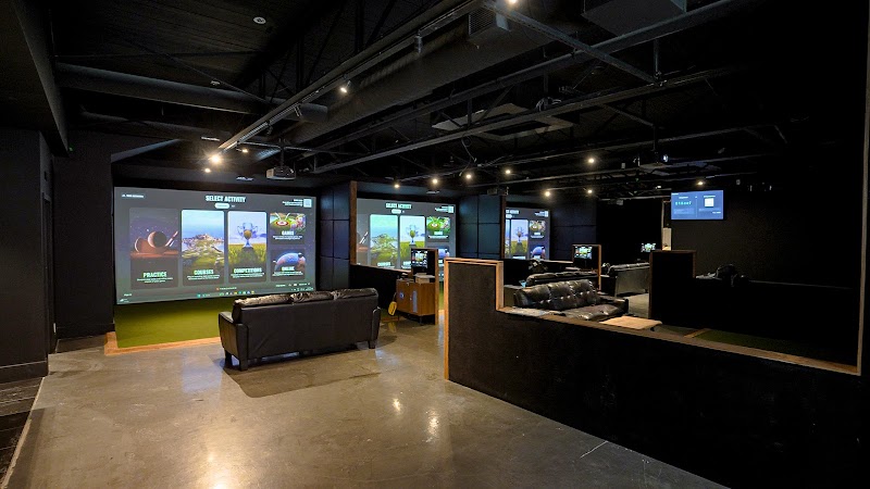 6ix Iron Indoor Golf - Yorkville