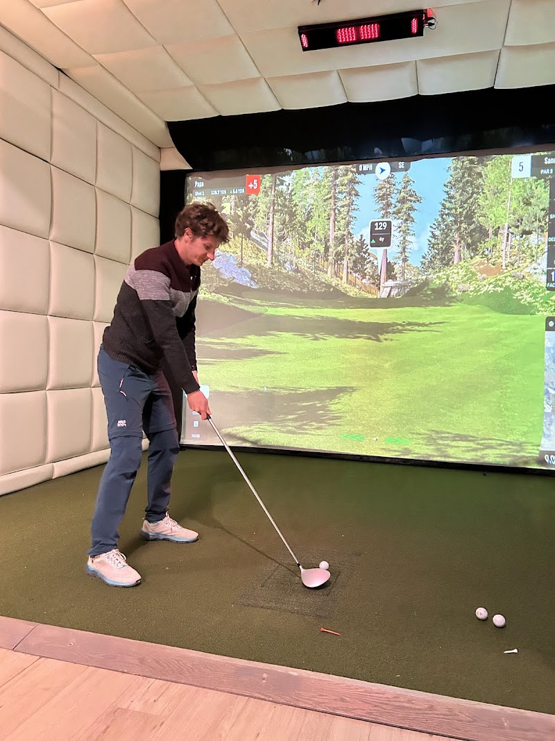 Photo of Dogleg Left Golf